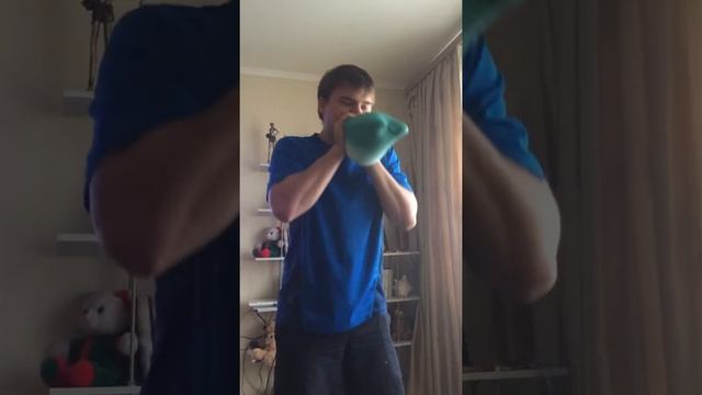 Лопнул грелку смотреть онлайн