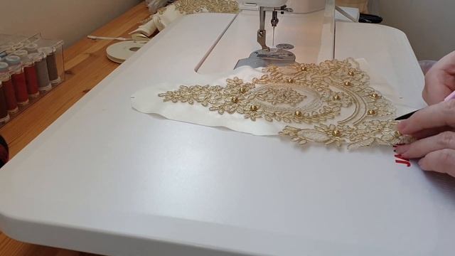Making My 18th Century Fantasy Stomacher - Arcadian Shepherdess Project смотреть онлайн