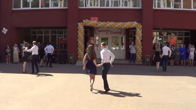 Вальс выпускников. Школа №67 г. Минск 2018 смотреть онлайн