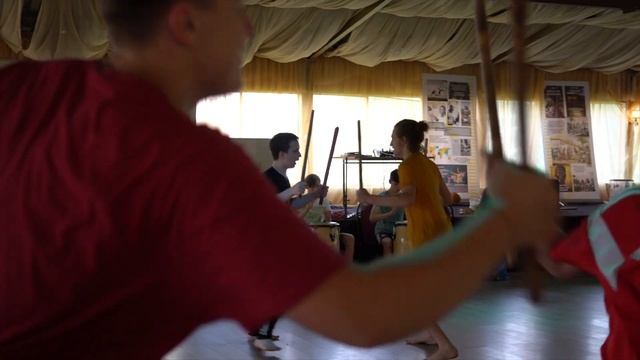 Capoeira Camp Vlog #06 | Рекламное место за берпи смотреть онлайн