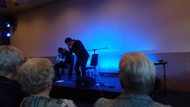2017-Oct-29 The Grunting Pigs performing at the International Harmonica Festival, Son (NL) смотреть онлайн