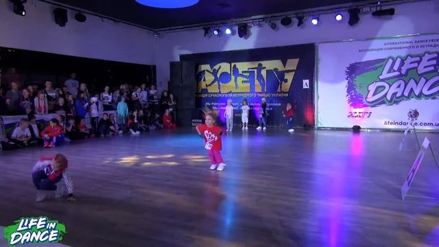 3.12.17…пл. А…ч.9…«LIFE IN DANCE»… Современные танцы, г.Киев смотреть онлайн