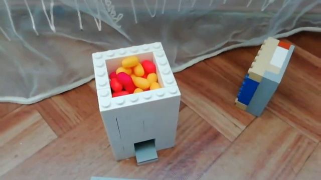 Как сделать лего диспенсер рулетку смотреть онлайн