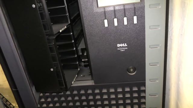 My Awesome Home Data Center Tour - 305 смотреть онлайн