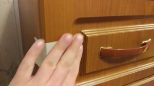 Выдвижные ящики - защита от детей. Блокираторы своими руками.