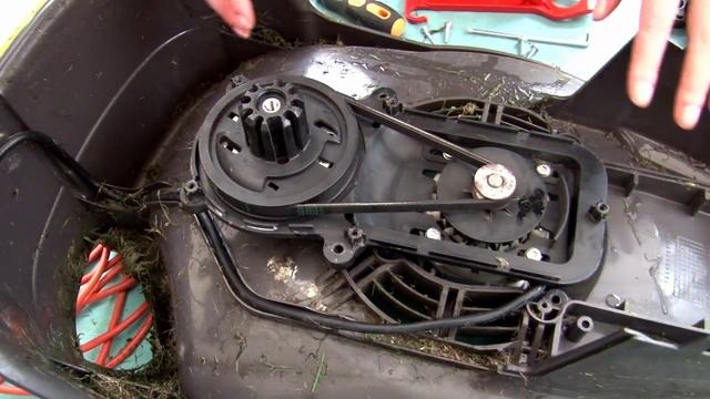 How To Replace The Flymo Belt On A Flymo Lawnmower
