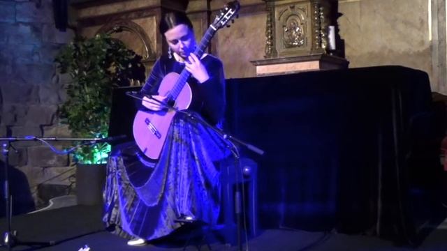 Ekaterina Zaytseva plays A. Piazzolla "Milonga del Ángel" смотреть онлайн