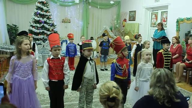 Танец маленьких солдатиков. смотреть онлайн