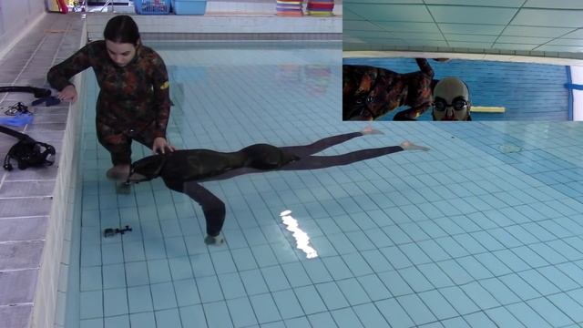 Freediving - samba and blackout after 5min static apnea (STA) in pool смотреть онлайн