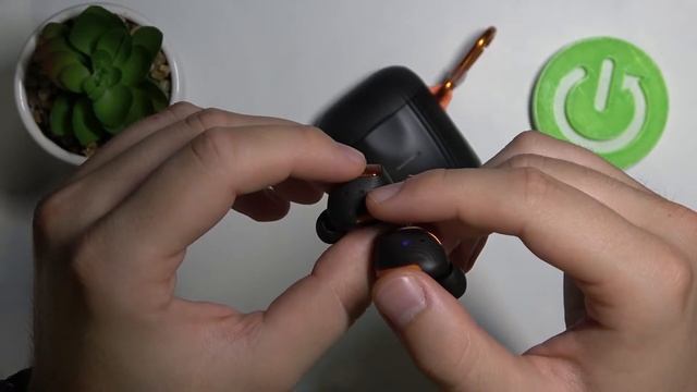 How to Connect TCL ACTV 500 TWS with Apple Watch – Get Bluetooth Connection смотреть онлайн