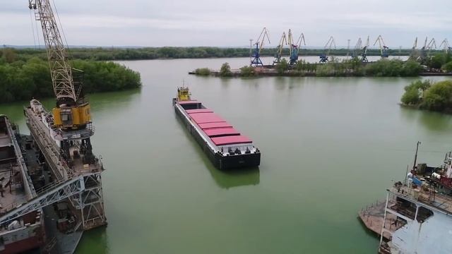 GRAIN-3 на Дунай смотреть онлайн