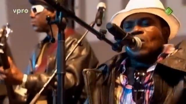 Staff Benda Bilili - Auramandole смотреть онлайн