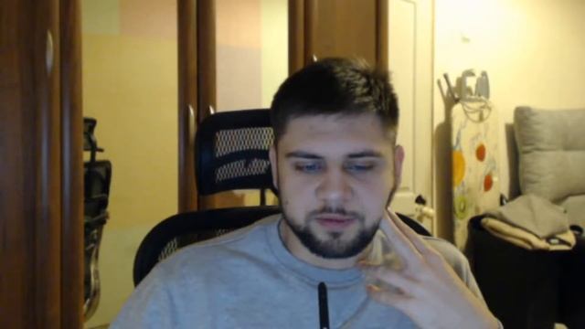 Мысли в камеру. Итоги Года. Твиттер. Москва. Любовь.