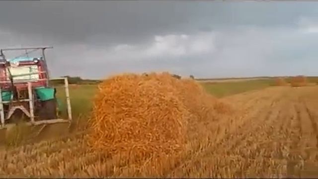 перевозка соломы волокушей смотреть онлайн