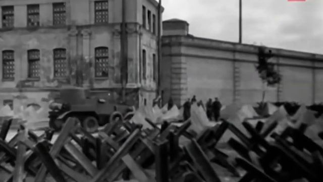 Самый знаменитый рисунок блокадного Ленинграда. смотреть онлайн