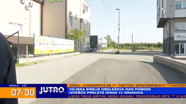 JUTRO - Pešačkom stazom koja spaja Višnjičku ulicu i Ada Huju svakodnevno prolaze automobili! | PRV смотреть онлайн