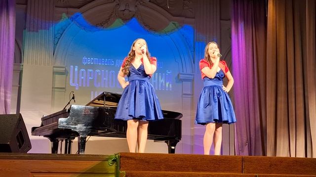 Виктория Столярова и Анна Тарануха - Блоха