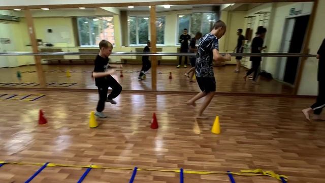 Кикбоксинг. Скоростно-силовая тренировка. часть 1.