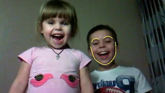 Умрёте от смеха. Поменялись лицами приложение Fake Swap Live. смотреть онлайн