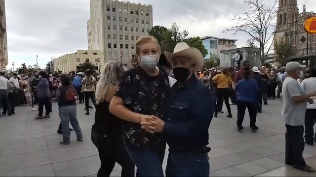 El Mejor Baile Es En Chihuahua Con Musical Milagro Official смотреть онлайн