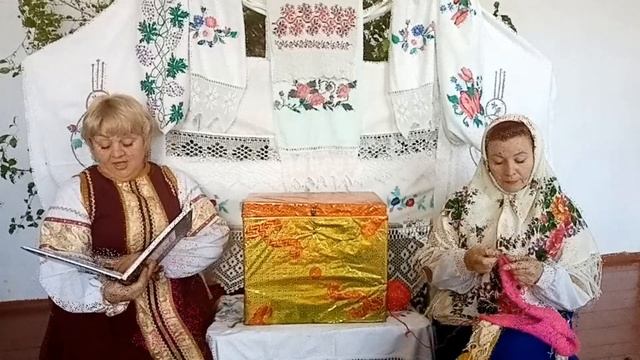 Русская сказка «Горшеня». Читают Ирина Суркова и Елена Астаева смотреть онлайн