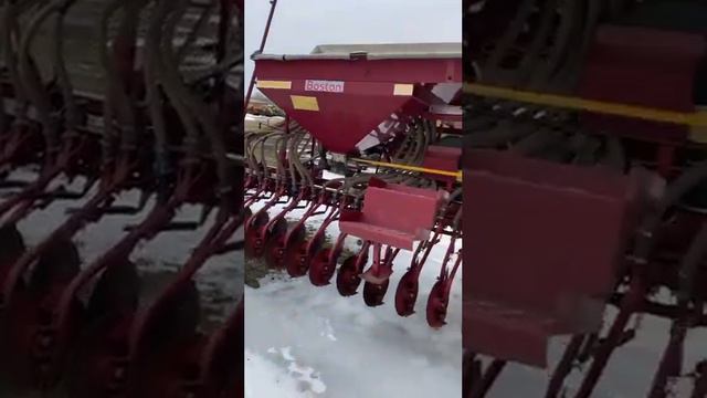 Универсальная пневматическая сеялка СПУ-6 Д (Лидагропроммаш) экспресс-обзор от Андрея Абросимова смотреть онлайн