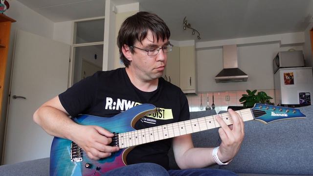 Ibanez Prestige RG652AHMFX unboxing - Electric guitar смотреть онлайн