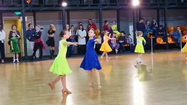 "Кубок Сюрприза" 29.12.2019 в ТЗ "Карибия" Н-4 Ча-ча-ча (Катя) смотреть онлайн