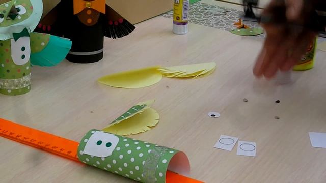 Как сделать птичку из бумаги или картона смотреть онлайн