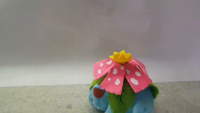 Венузавр мягкая игрушка - Видео Обзор мягкой игрушки Покемона Эволюции Бульбазавра! НОВИНКА!!!! смотреть онлайн