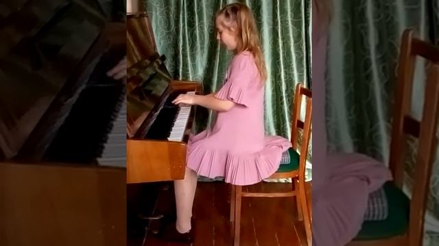 Шнырикова Мария / В.Косенко. Дождик. ЧДШИ, 4 класс смотреть онлайн