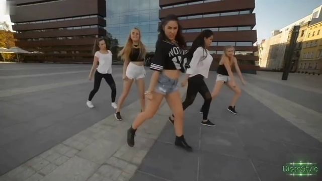 Modern Talking Remix игра на синтезаторе смотреть онлайн