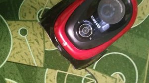 В пылесосе вылетает задняя крышка с фильтром - как исправить?