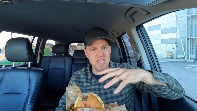 Södra Sveriges bästa burgare? Testar Winnie´s i Vänersborg смотреть онлайн