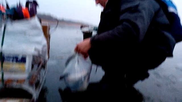 Рыбак и щука))) смотреть онлайн