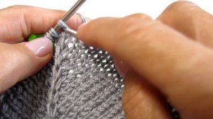 Манишка детская спицами | Просто и быстро