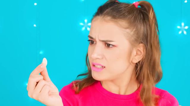 100 Schichten Nahrung Challenge | Verrückte Challenge von DoDo смотреть онлайн