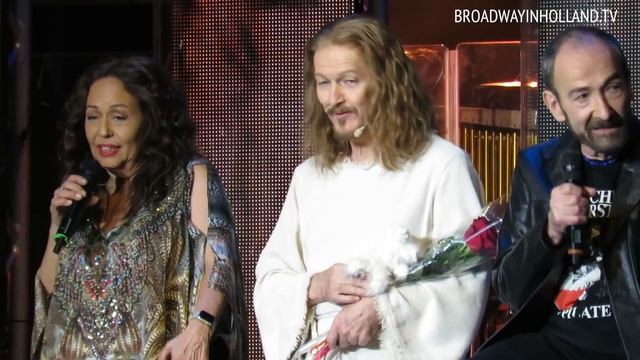 Yvonne, Ted & Barry sing Could We Start Again - Jesus Christ Superstar The Grand Final смотреть онлайн