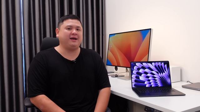 MacBook Air 15" cho việc lập trình, chạy Docker, edit video Final Cut Pro смотреть онлайн