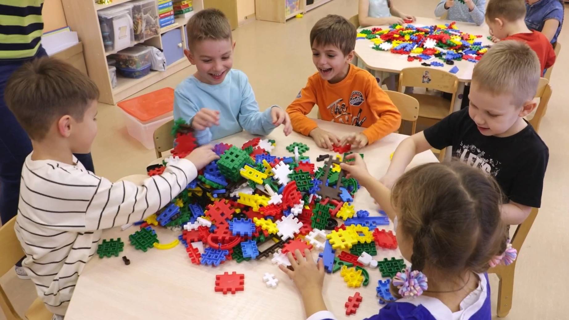 Детский конструктор.