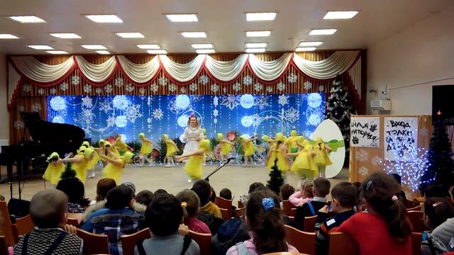 Школа искусств - Танец цыплят (г.Холмск) смотреть онлайн