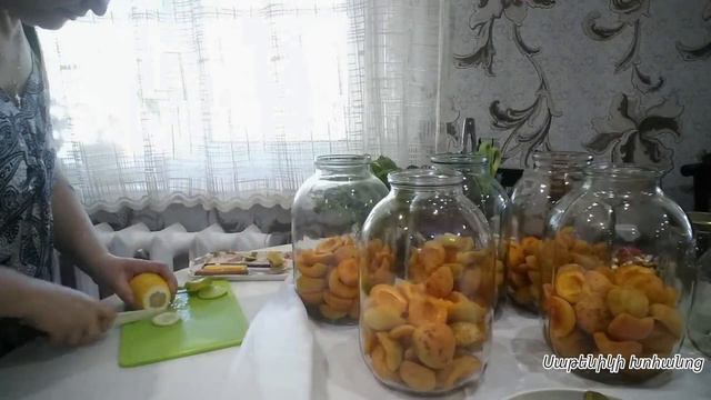 ՇԱՏ ՀԱՄԵՂ ԾԻՐԱՆԻ ԿՈՄՊՈՏ#ВКУСНЫЙ АБРИКОСОВЫЙ КОМПОТ НА ЗИМУ#APRICOT COMPOTE#SatenikCookinginArmenian смотреть онлайн