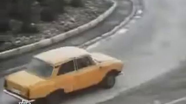 Кровь за кровь (1991) - car crash scene смотреть онлайн