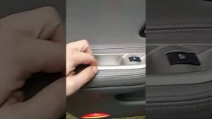 снятие обшивки задней двери рено лагуна 2