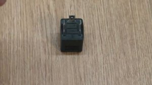 Самый простой способ проверки реле поворотников или реле указателей поворота по другому.