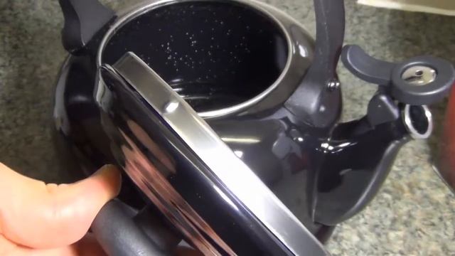 Le Creuset Traditional Kettle 2.1L Kettle with Whistle review смотреть онлайн