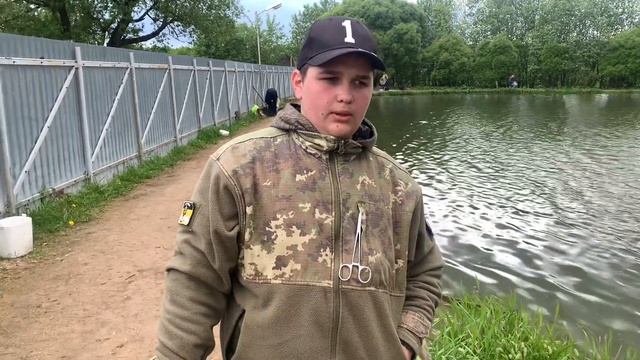 Лобня. Луговая. «Зелёный берег» Илья делится секретами рыбалки смотреть онлайн