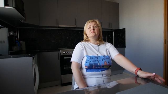 Отзыв с клиентом кухонной фабрики Becker. Кухня на заказ в Санкт-Петербурге и Москве смотреть онлайн