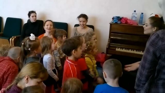 Занятия по вокалу для малышей с 3 лет в Казани смотреть онлайн