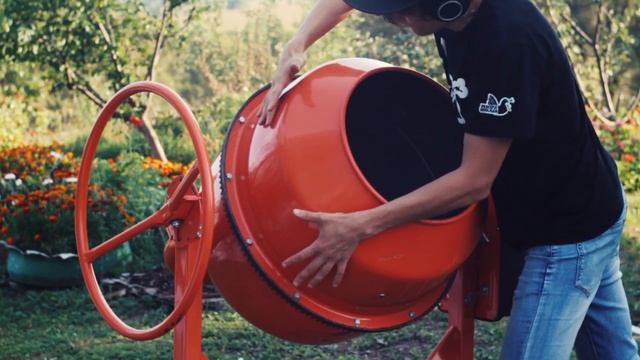 ИГРА НА БЕТОНОМЕШАЛКЕ | МУЗЫКА НА БЕТОНОМЕШАЛКЕ | Cement Mixer music | NEW HANG DRUM смотреть онлайн